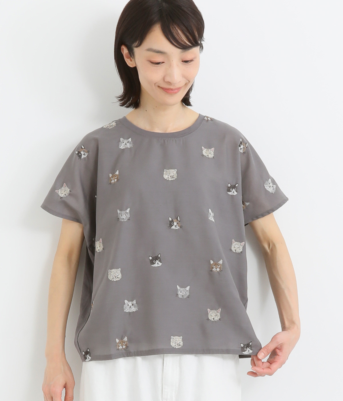 刺繍キャットバリエプルオーバー（LITTLE MARKET）の商品詳細