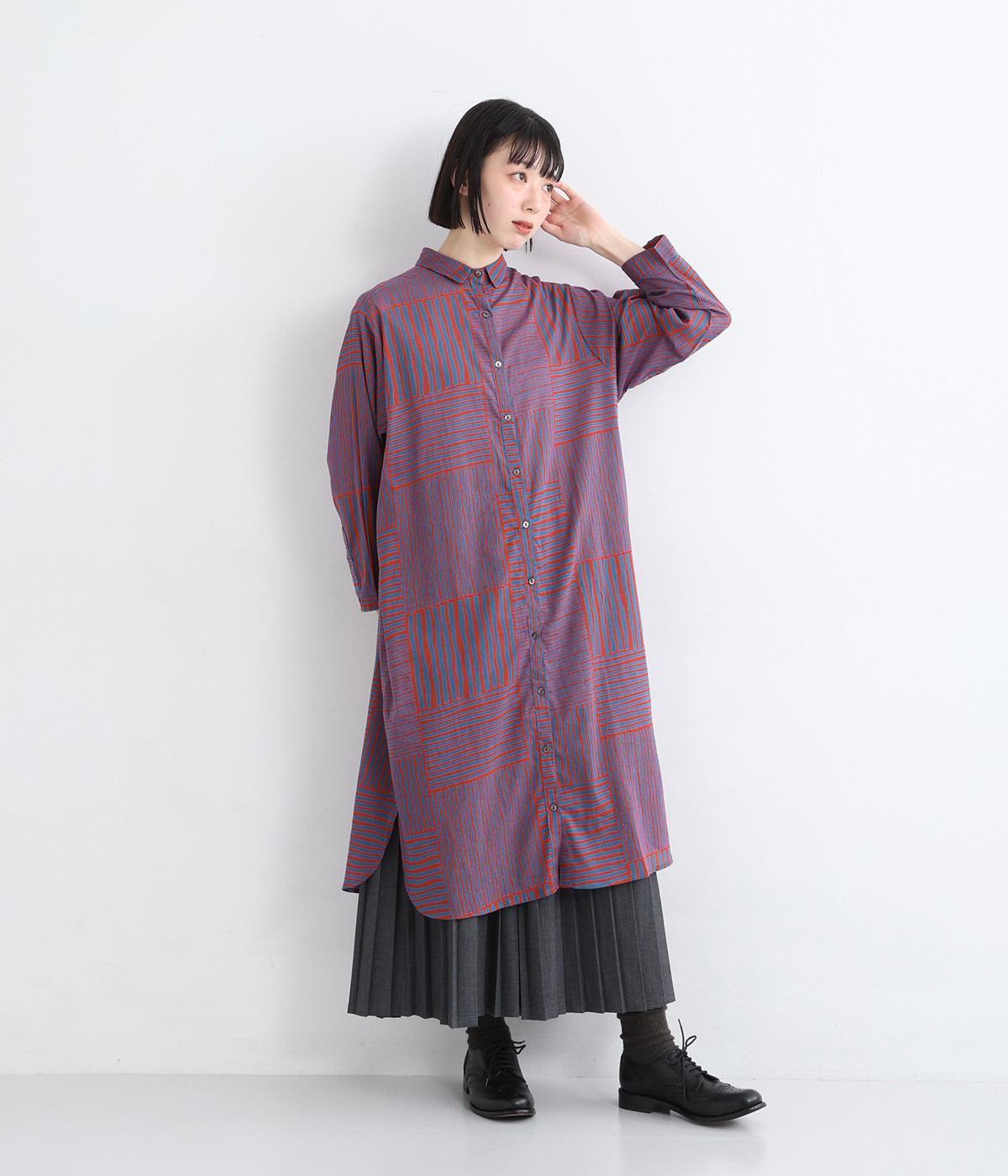 値下げ済早い者勝ち！美品 モラビト ビーズ リボン ストライプ シャツワンピース ストライプシャツワンピース