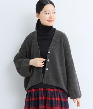 ウール鹿の子編み　Vネックニットカーディガン