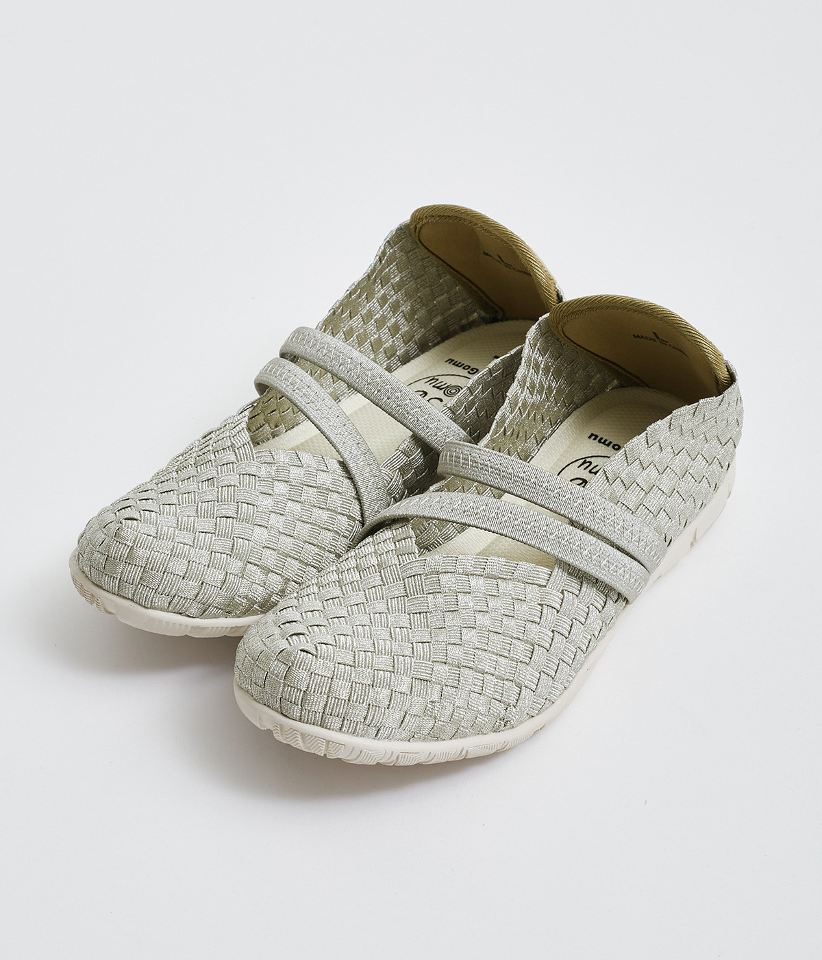 【極美品】メフィスト カットワーク ストラップシューズ【23.5】シルバー 極美品】メフィスト カットワーク ストラップシューズ【23.5