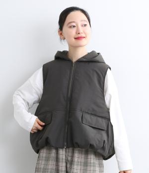 裾バルーン中綿フードベスト