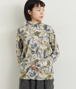 水彩フラワー袖ギャザータートル(ベージュ-F)