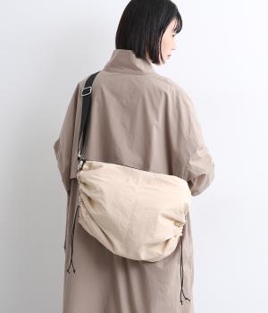 ワッシャーナイロンドロストショルダーバッグ