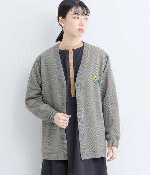 プルームレットハンド刺繍キルティングダブルジャカードVネックカーディガン