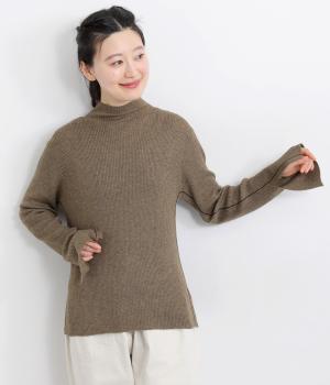 袖口スリットリブニットタートル