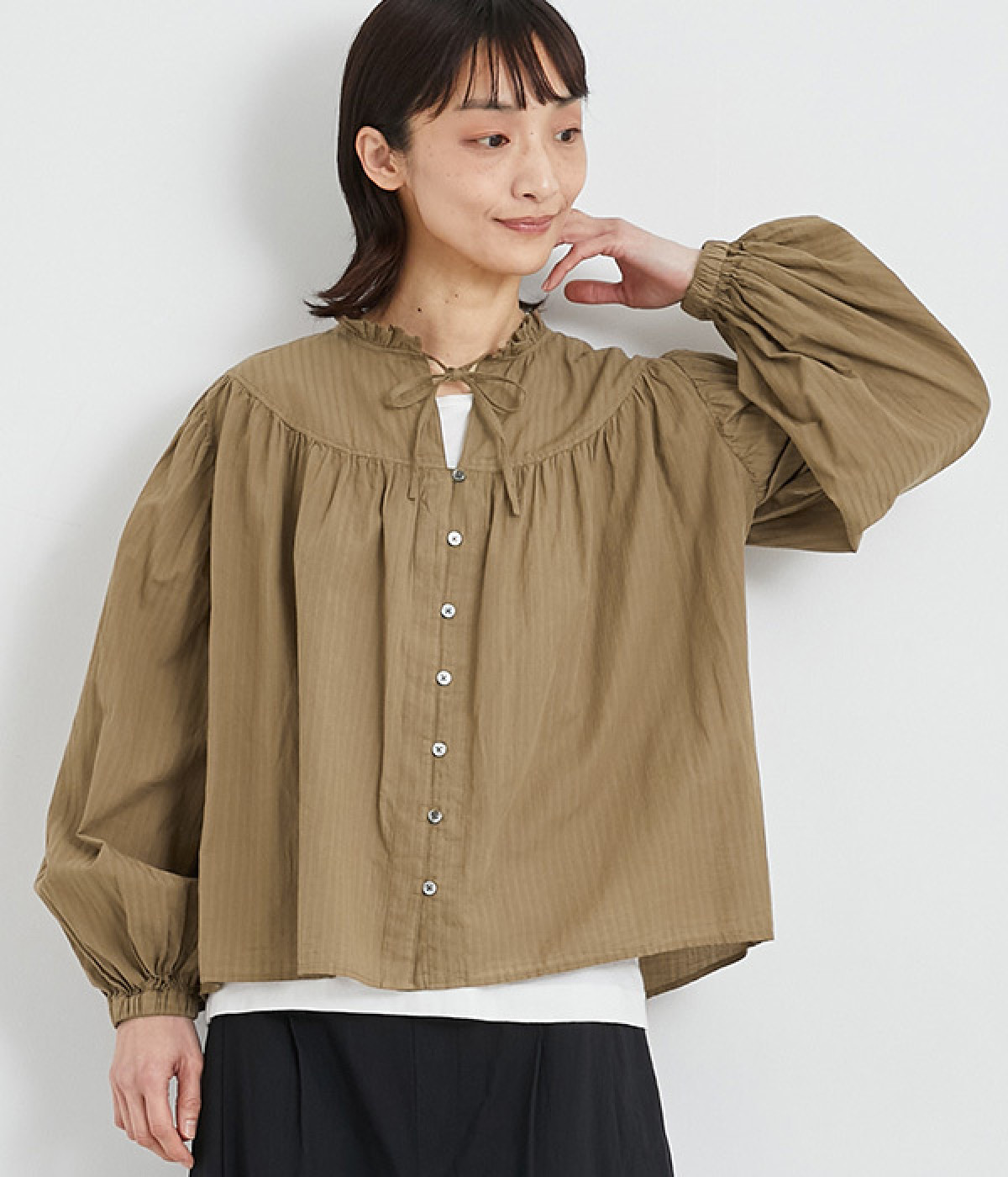ピンストライプブラウス（ichi）の商品詳細