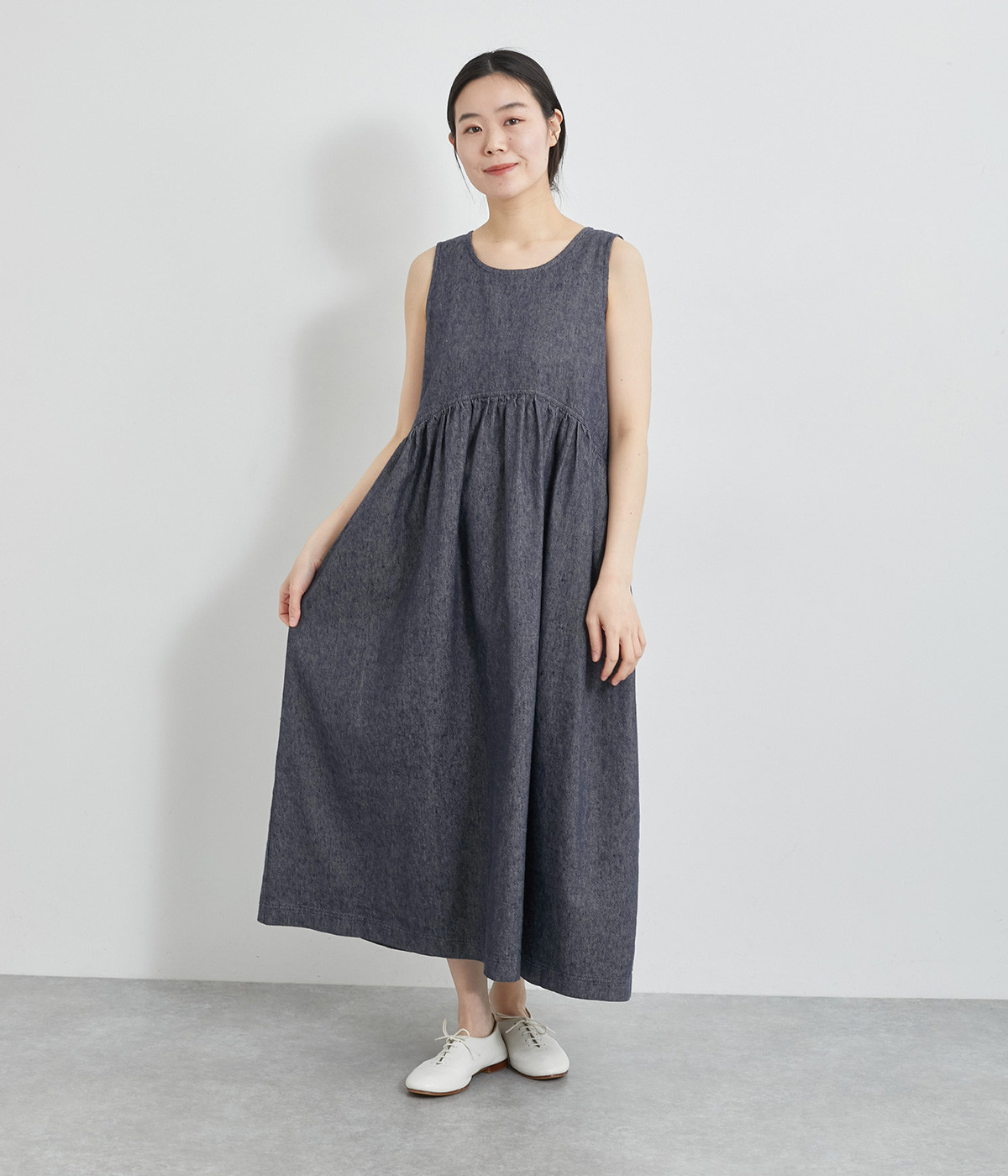 リネンコットンデニムワンピース（ICHI Antiquites）の商品詳細