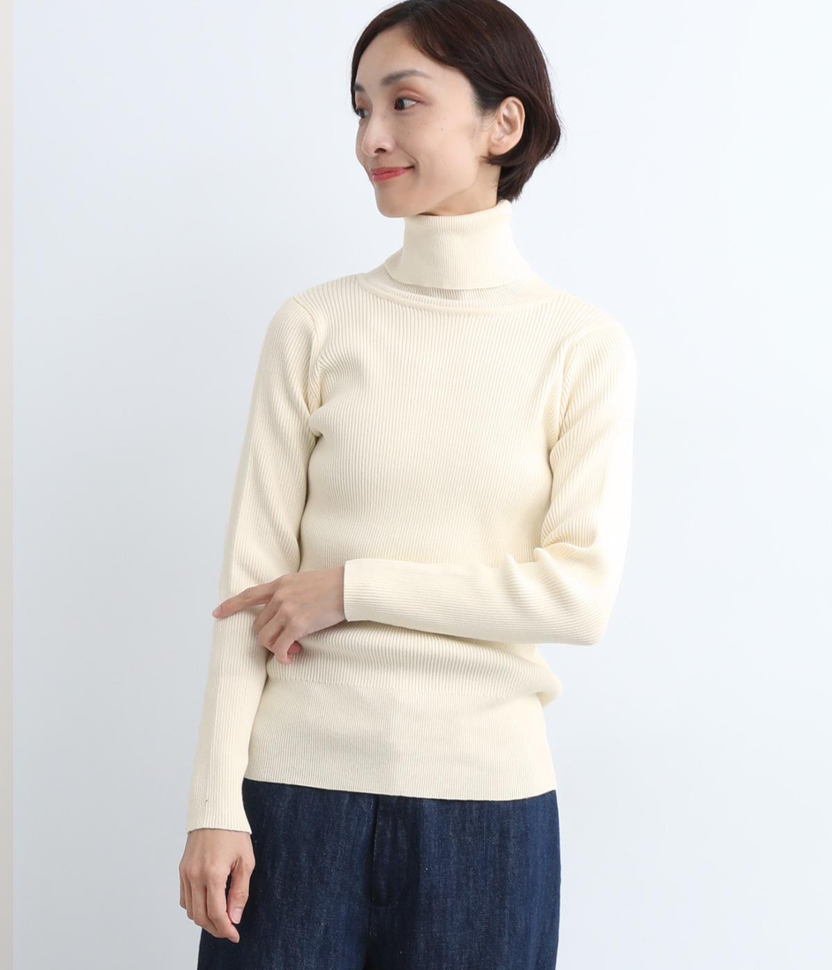 リブタートルネック