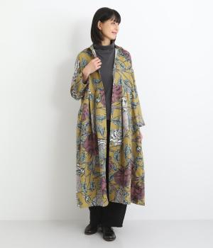 うさぎとフラワー柄ワンピース