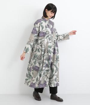 うさぎとフラワー柄ワンピース(アイボリー-F)