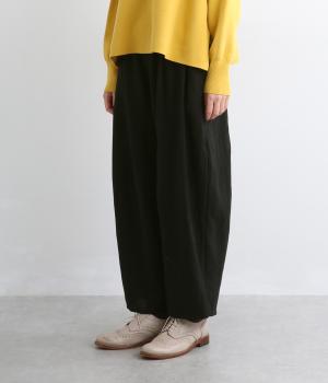 フレンチリネンキャンバスウエスト総ゴムタックパンツ(ブラック-F)