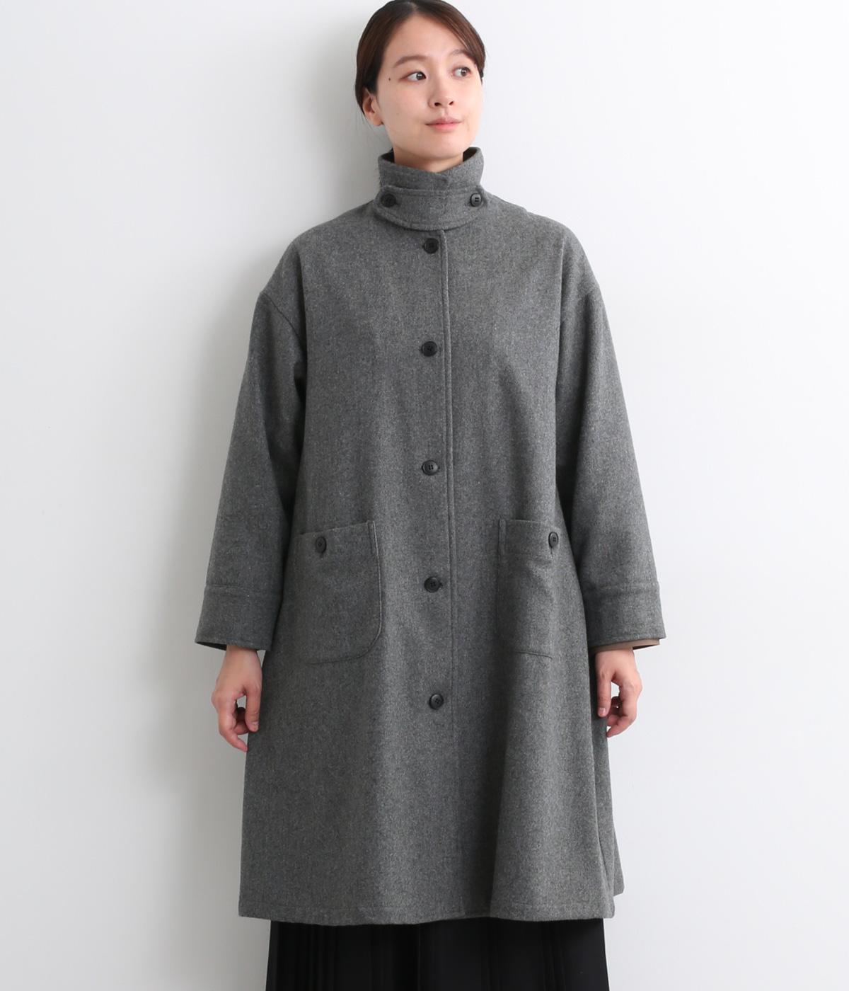ウールフラノ襟タブ付き後ろタックコート（ina）の商品詳細