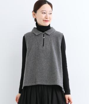 エコウール梨地リファイン襟付き変形ボタンベスト
