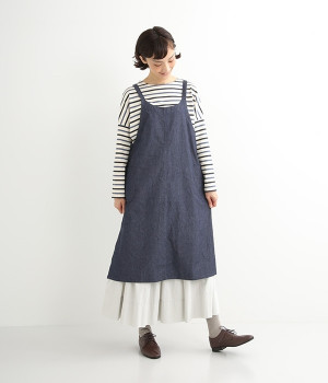 デニム　ラウンドネックエプロン