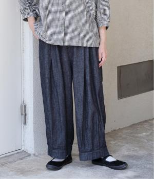 コットンリネンデニム　裾タックパンツ