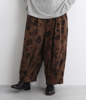 コーデュロイプリント　裾タックパンツ