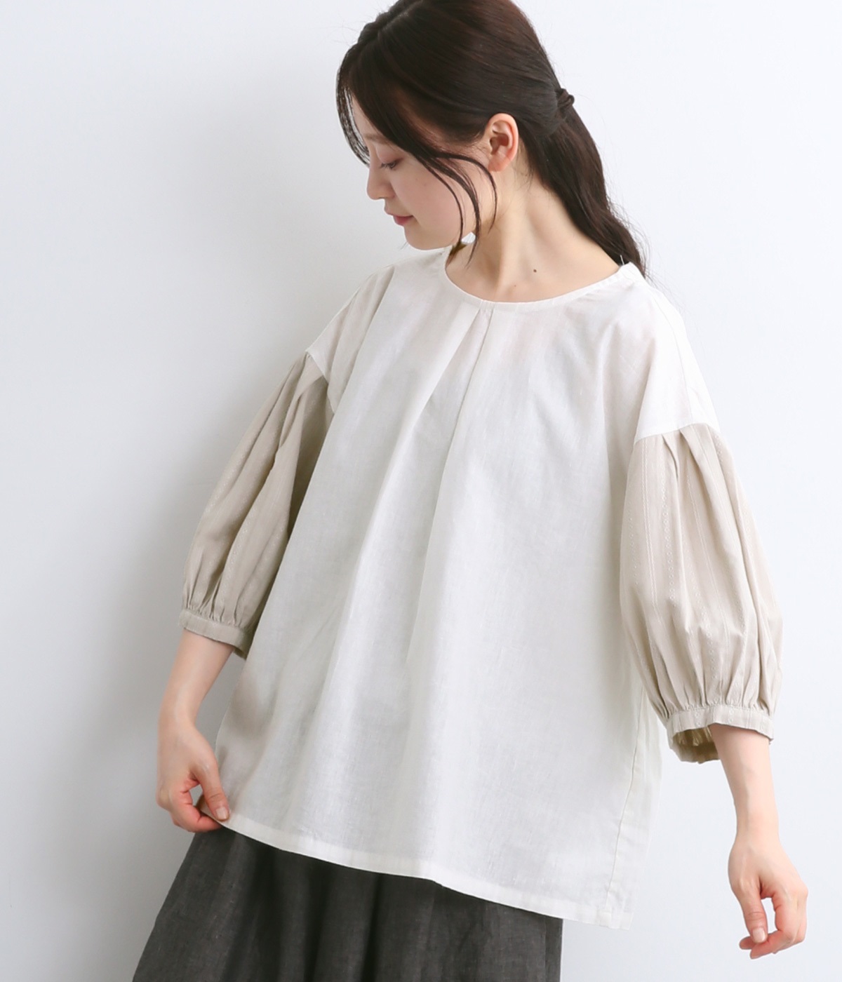コットンリネン平織り袖別布切替ブラウス(ホワイト-ONESIZE)