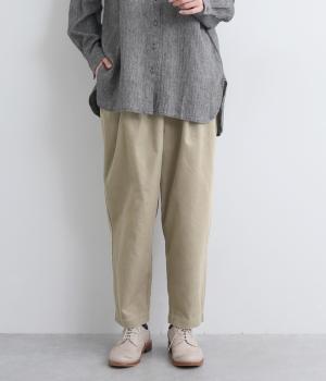 コーデュロイ　テーパードパンツ