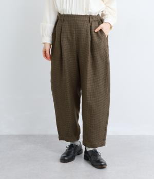 リネン太番手タックテーパードパンツ(チドリ-F)