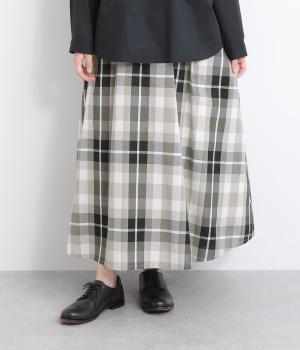 コットンチェックタックフレアスカート