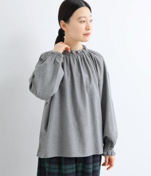 コットンツイルムジ襟フリルブラウス