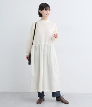 コットンリネン　スタンドフリルワンピース