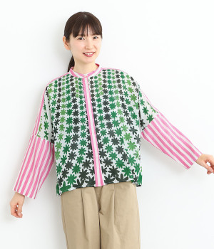 フロウイングフラワーブラウス