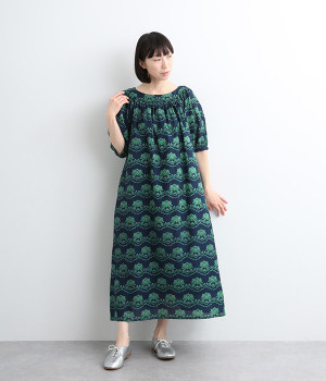 【極美品】  GOLF リーフプリント ワンピース L 極美品】 GOLF リーフプリント ワンピース L セール】 リーフ