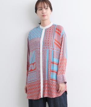 ポタリ―プリントブラウス(ブルー-F)