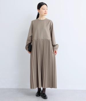 アコーディオンプリーツワンピース