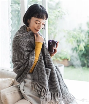 ラプアンカンクリ　ポケットショール　MARIA