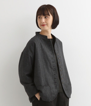 ウールツイード多ボタンジャケット