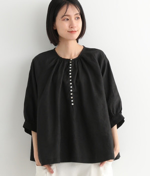 多ボタン袖口ギャザーブラウス(ブラック-ONESIZE)