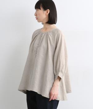 多ボタン袖口ギャザーブラウス(キナリ-F)