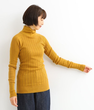 コットンリブハイネックニット(くすみマスタード-ONESIZE)