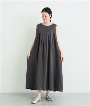 14番手リネン　タックノースリーブワンピース(アッシュグリーン-ONESIZE)