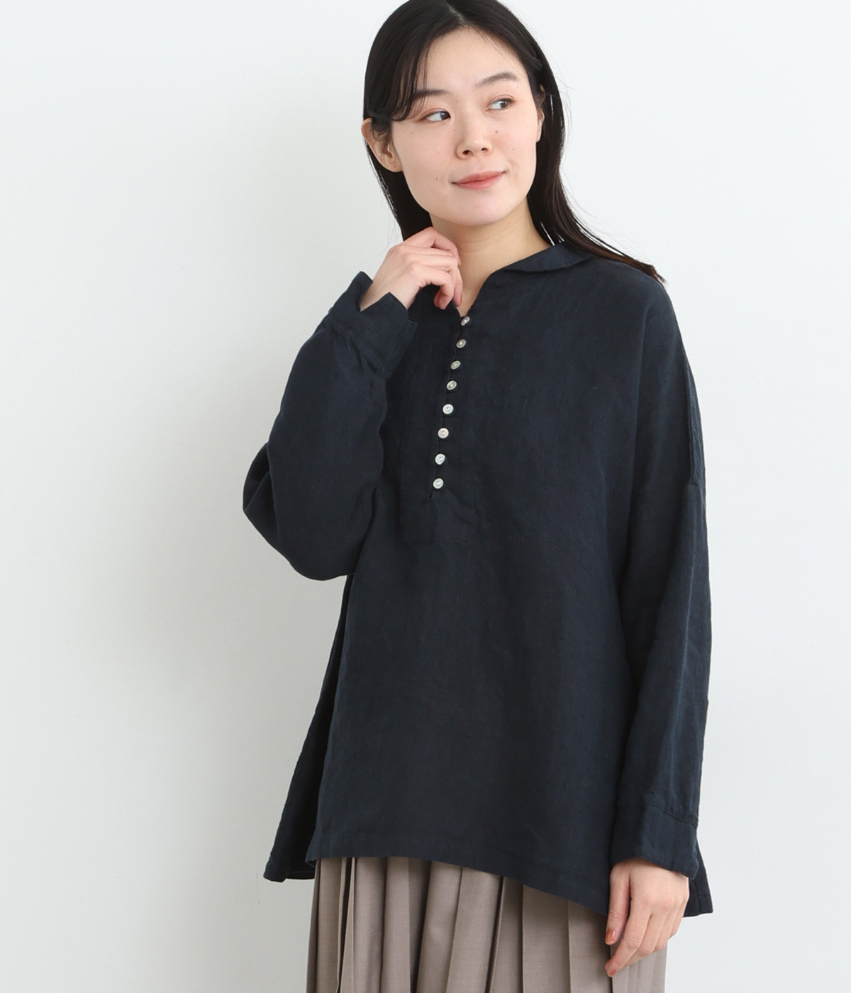 9番手リネン 多ボタン襟付きプルオーバー(ネイビー-ONESIZE)