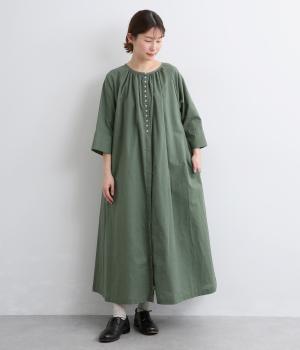 コットンリネン多ボタン前あきワンピース