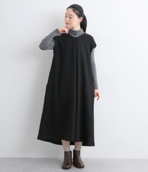 ウール混梨地ブークレーノースリーブワンピース