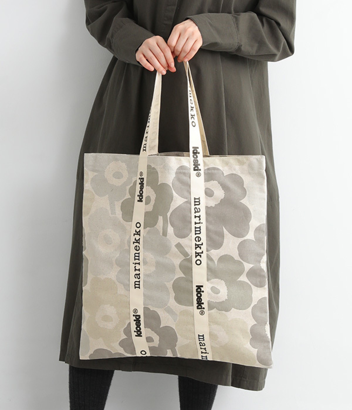 日本限定】kioski Carrier Midi Unikko トートバッグ