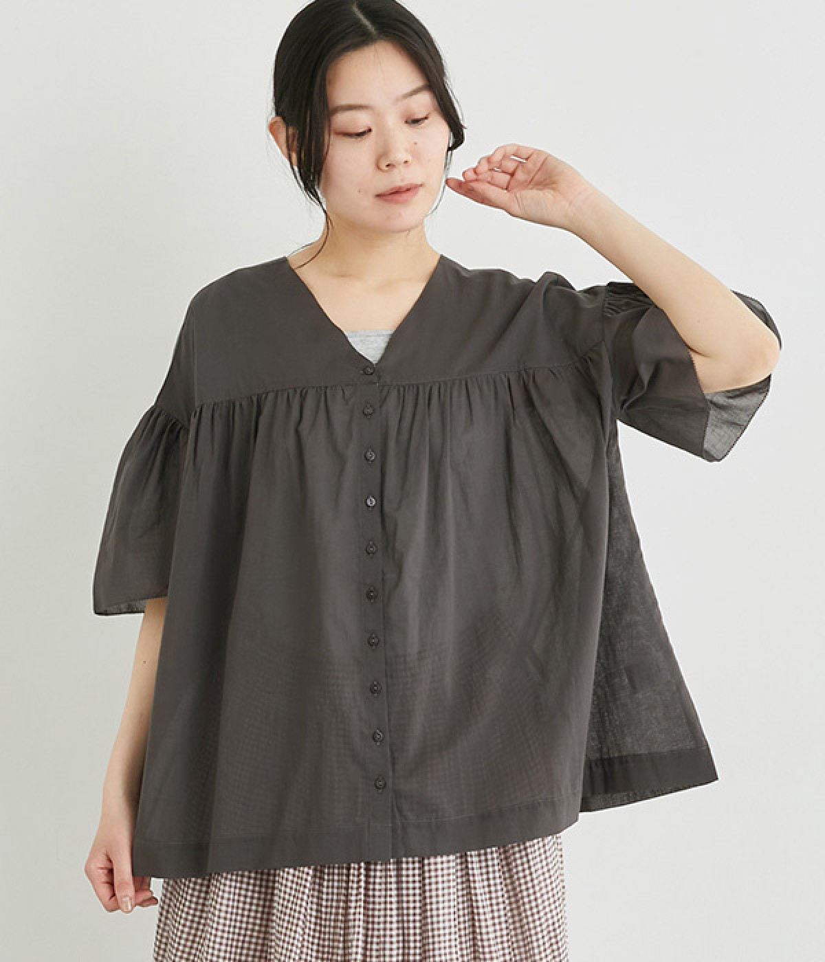 「新商品」に関するプレスリリース neilikka】コットンセミシアーギャザーブラウス（no jean）の トップス