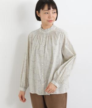 LIBERTYタナローンフリル襟ゴムシャーリングブラウス(ベージュ×Meow-F)