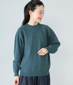 ホールガーメント求心柄ニット(グリーン-F)