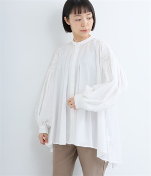 ピンタックパフスリーブシャツ