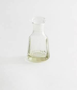 ガラスしょうゆさし