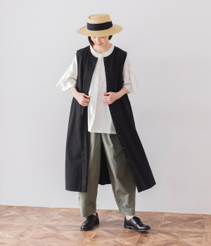 後ろタックジレワンピース(ブラック-ONESIZE)