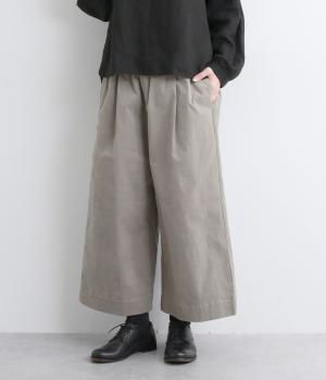 別珍クロップドパンツ