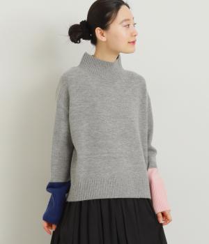 袖口配色ハイネックセーター