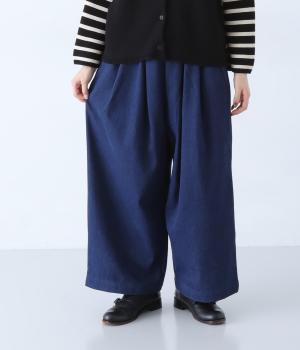 イージータックパンツ