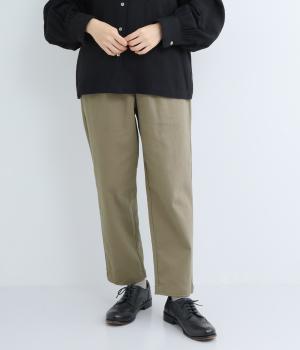 ストレッチツイルテーパードパンツ